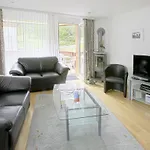 Haus Shangri-la Appartement