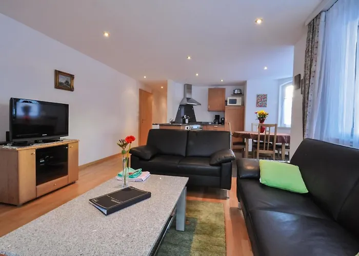 Haus Shangri-la Apartament *