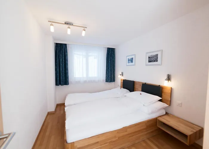 Haus Shangri-la Apartament *